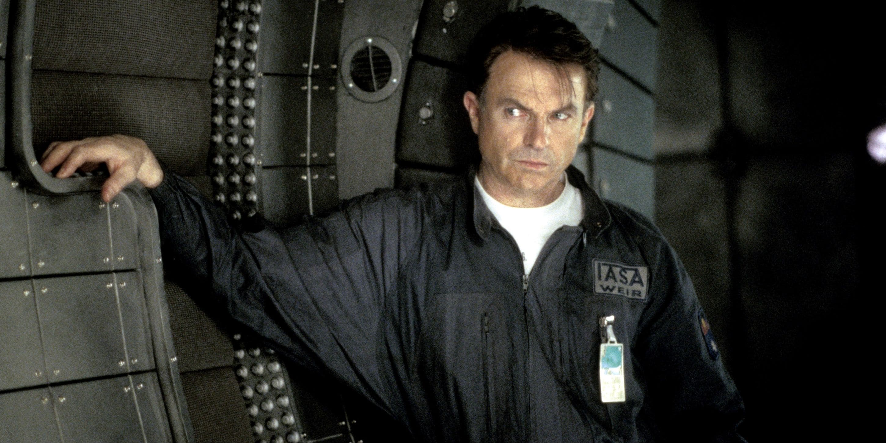 Sam Neill as Dr. William Weir in Event Horizon